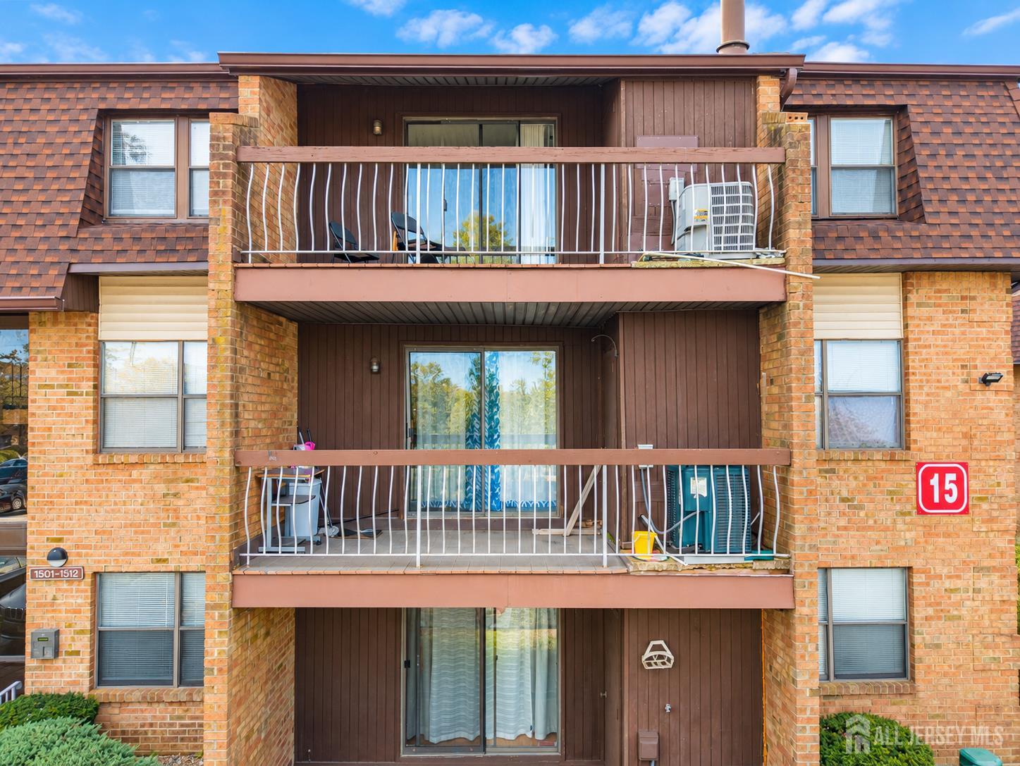 1507 Raspberry Court