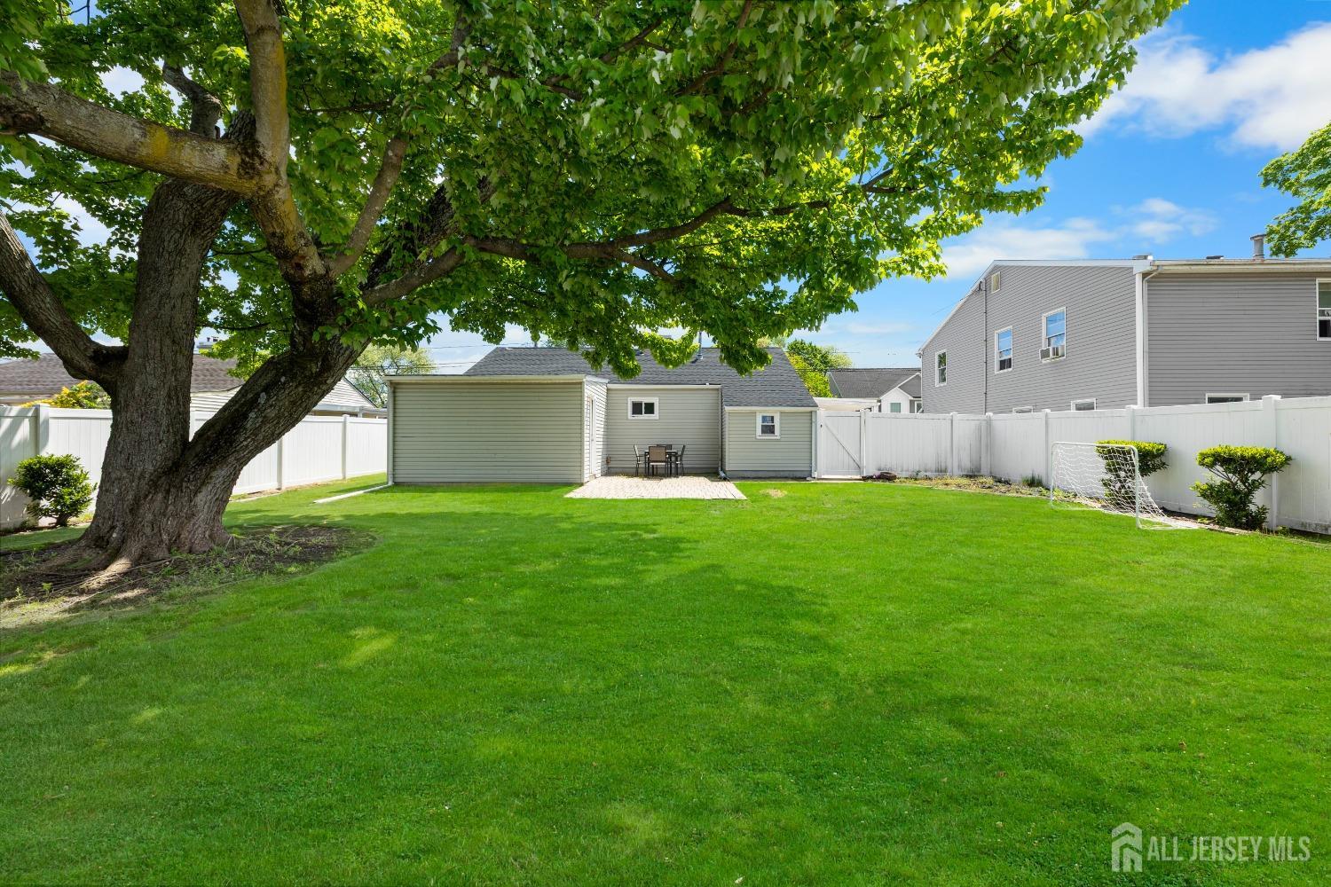 15 Winthrop Road, Edison, New Jersey image 23