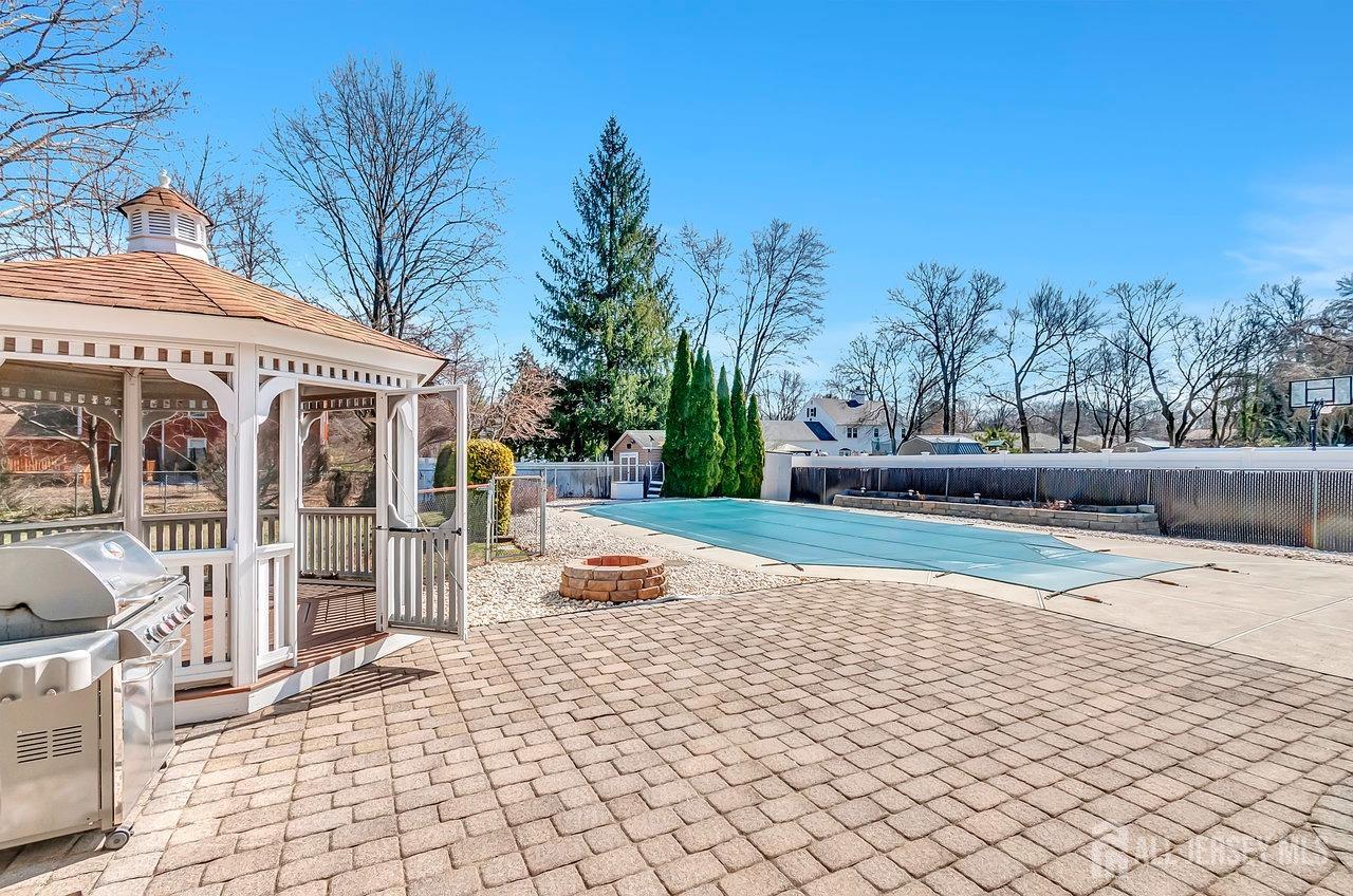12 Sussex Road, East Brunswick, New Jersey image 5