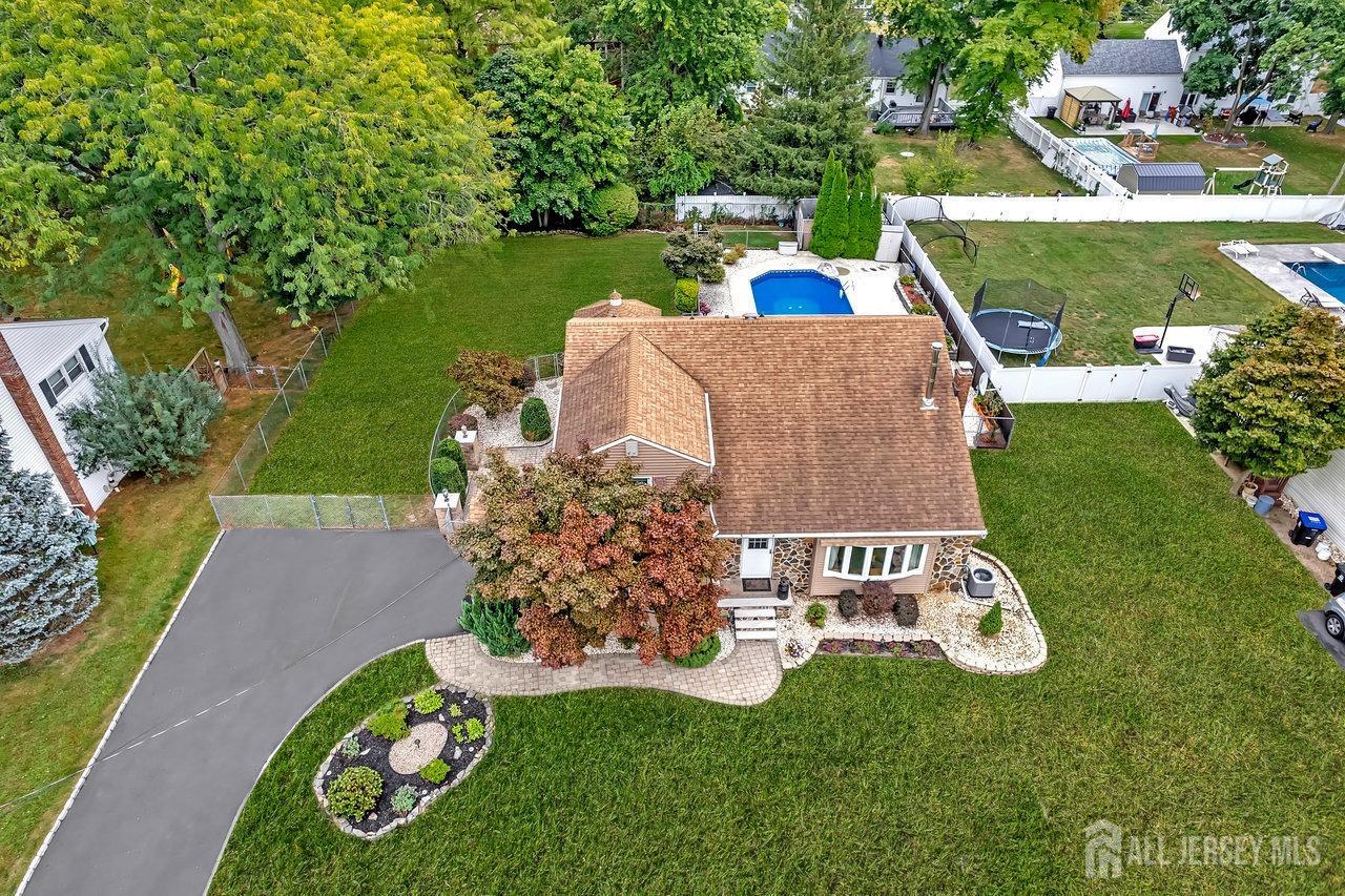 12 Sussex Road, East Brunswick, New Jersey image 1