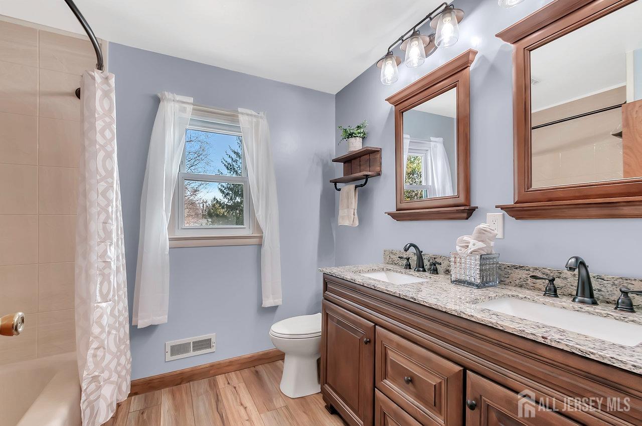 12 Sussex Road, East Brunswick, New Jersey image 26