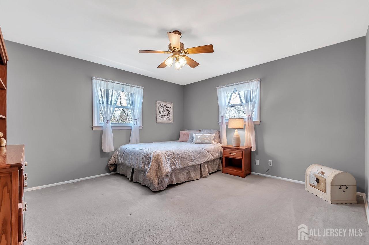12 Sussex Road, East Brunswick, New Jersey image 24