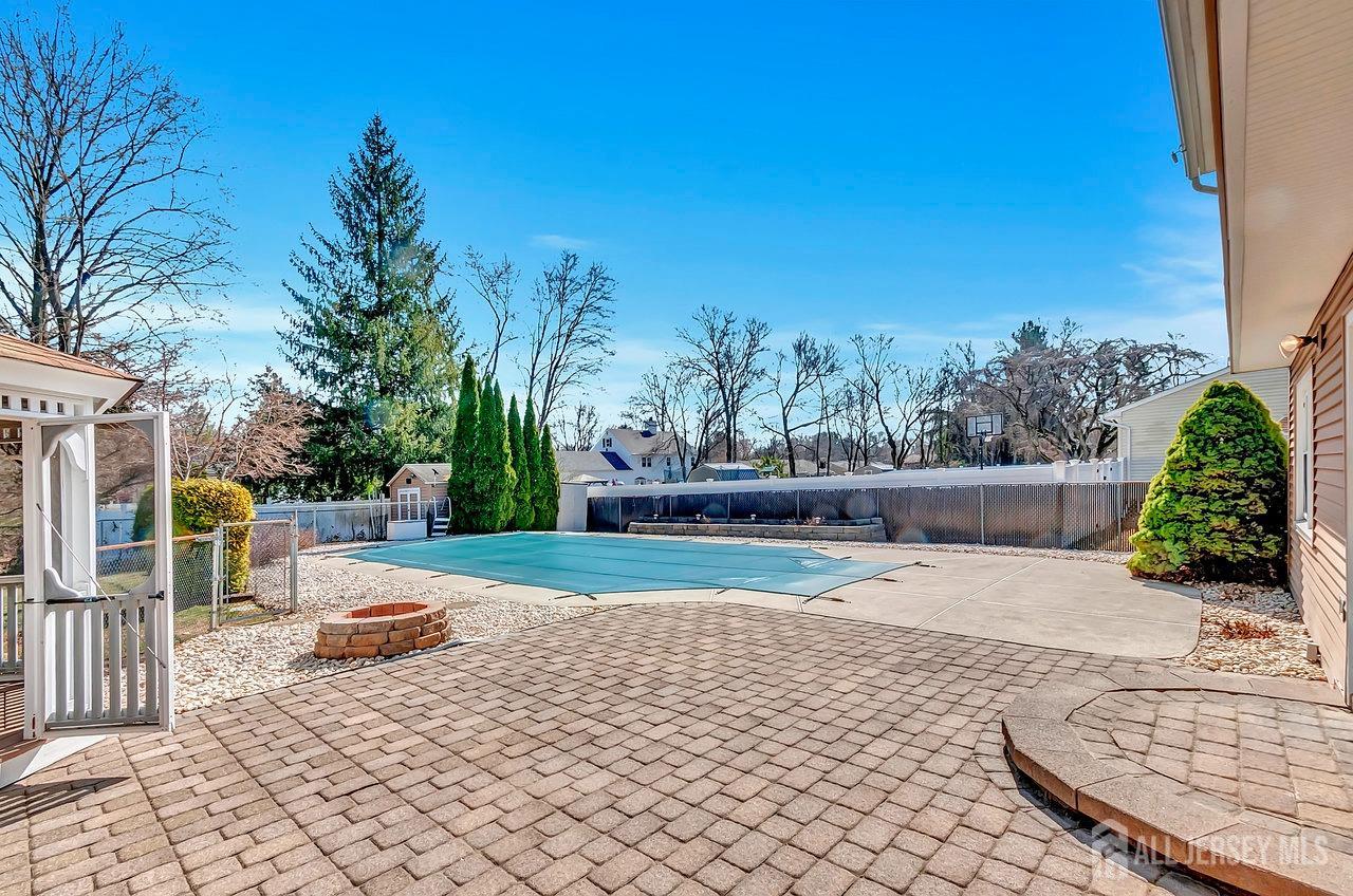 12 Sussex Road, East Brunswick, New Jersey image 6