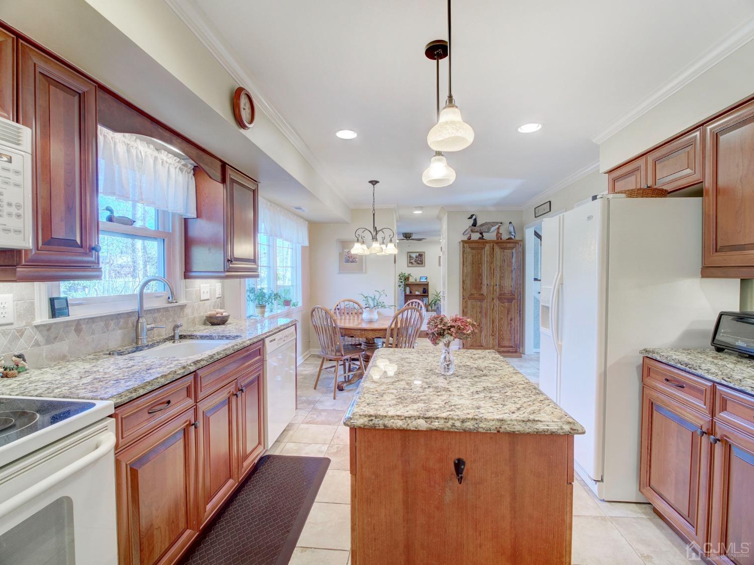 12 Sutton Court, Old Bridge, New Jersey image 10