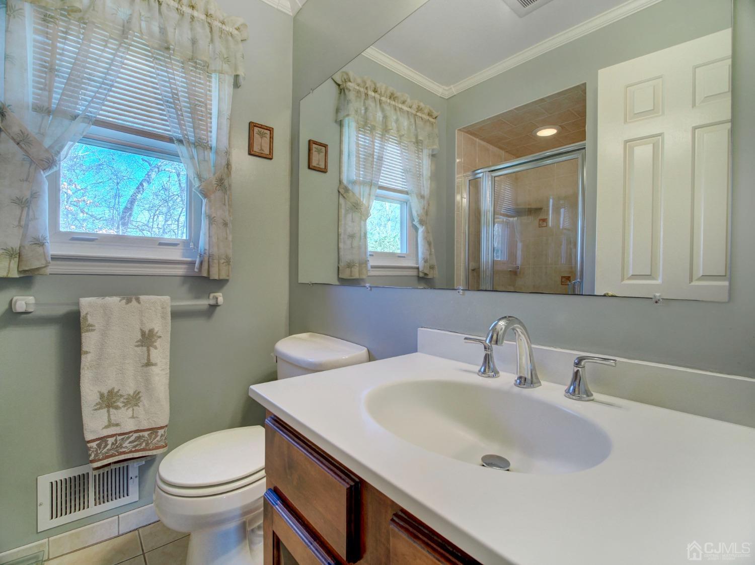 12 Sutton Court, Old Bridge, New Jersey image 20