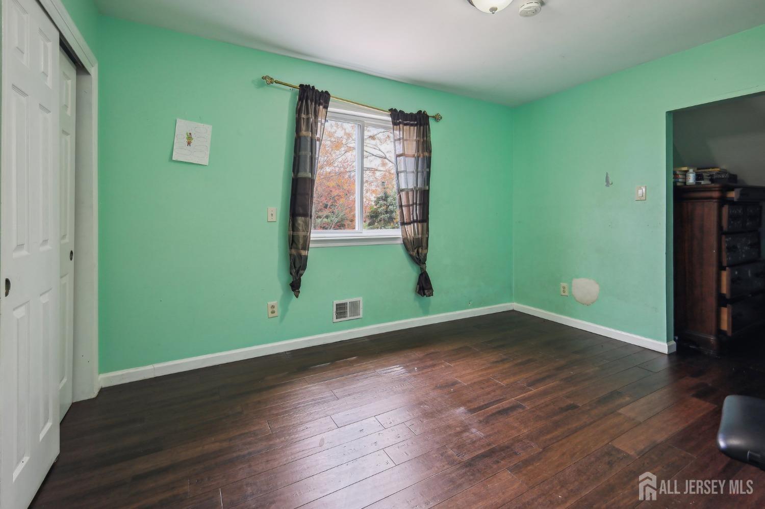 6 Schindler Drive, Old Bridge, New Jersey image 17