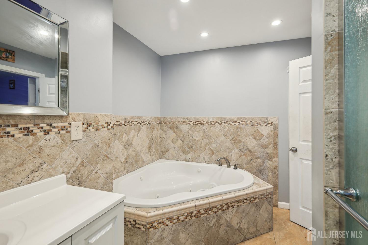 6 Schindler Drive, Old Bridge, New Jersey image 13