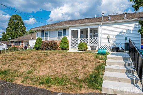 16 Ohio Court, Old Bridge, NJ 07747 - MLS#: 2509623R