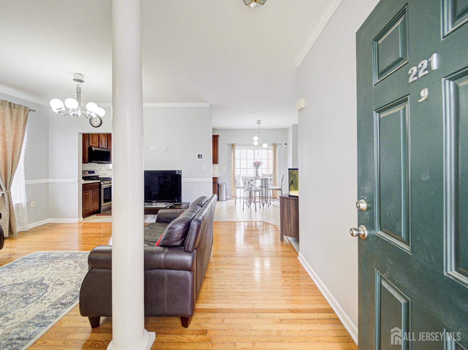 221 Morning Glory Drive, Monroe Township, New Jersey image 5