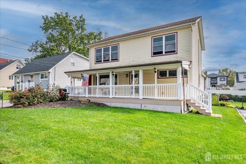 Homes For Sale - 15 Lowell Street<br/> Middlesex County, Iselin, NJ 08830