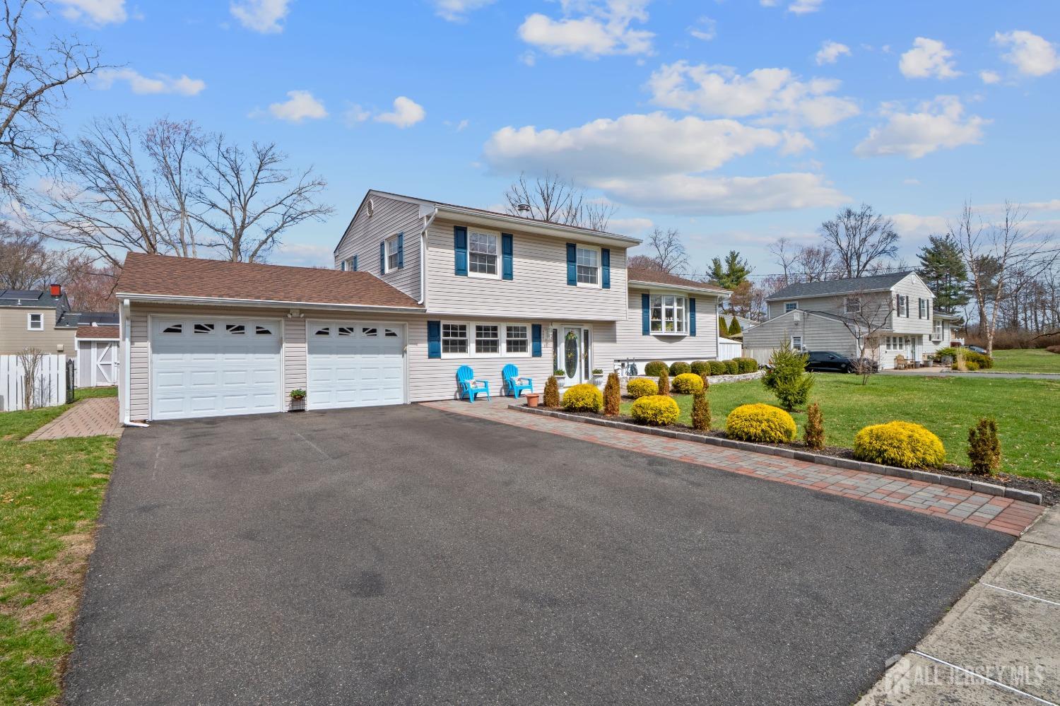 817 Ellis Parkway, Piscataway, New Jersey image 3