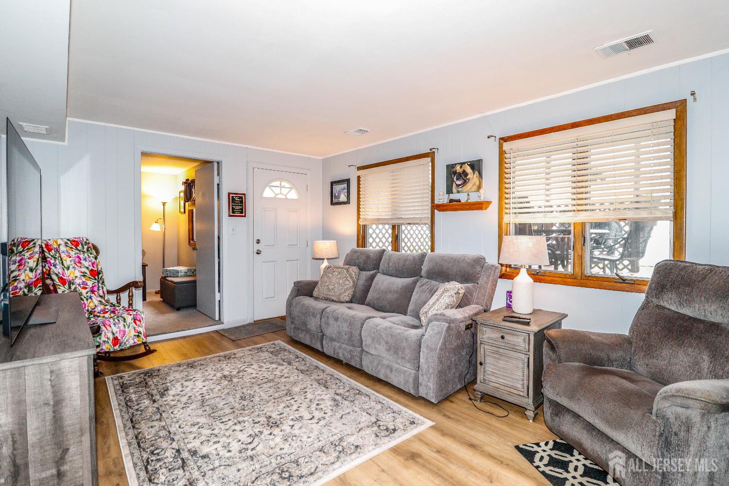 10 Alpine Place, Colonia, New Jersey image 22