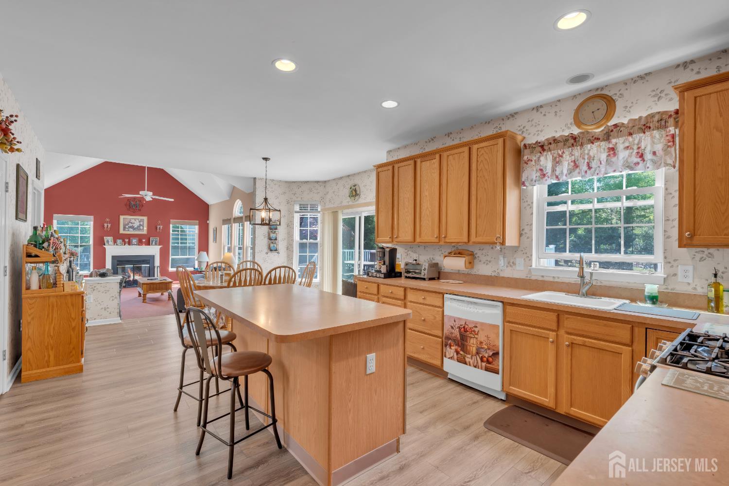35 Spruce Meadows Drive, Monroe Township, New Jersey image 18