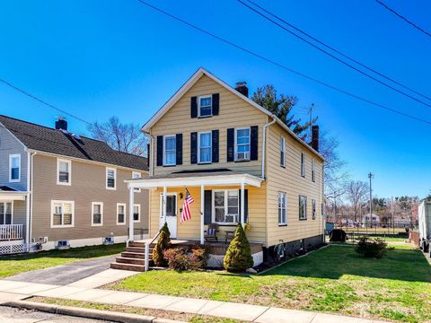 Homes For Sale - 48 South Street<br/> Middlesex County, Milltown, NJ 08850