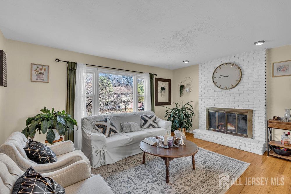 8 Michelle Avenue, Old Bridge, New Jersey image 3