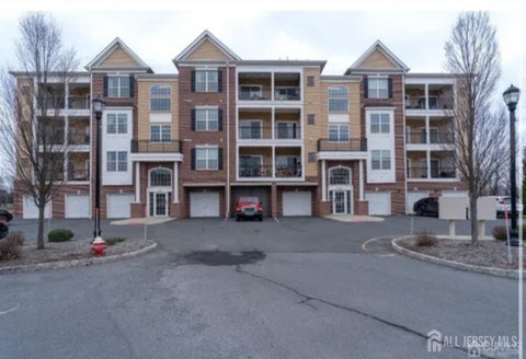 Condo For Sale - 534 Doral Court<br/> Piscataway, NJ 08854