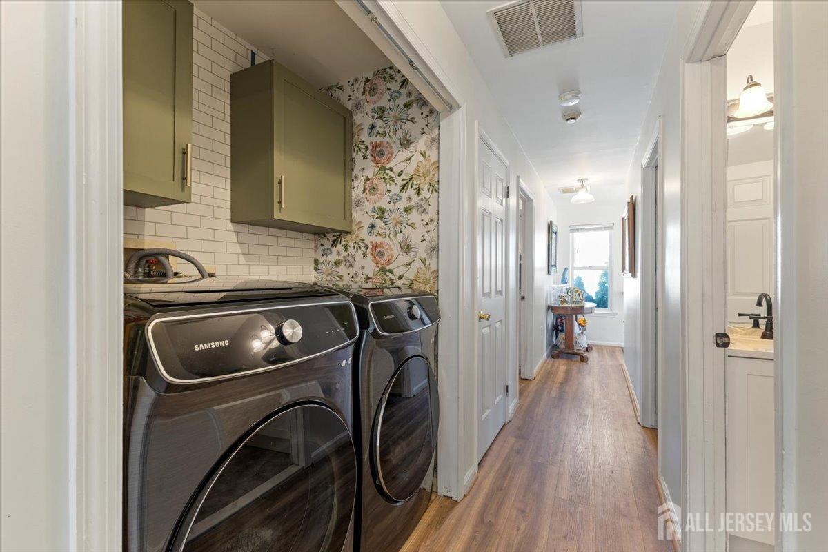 15 Sutton Place, Helmetta, New Jersey image 19