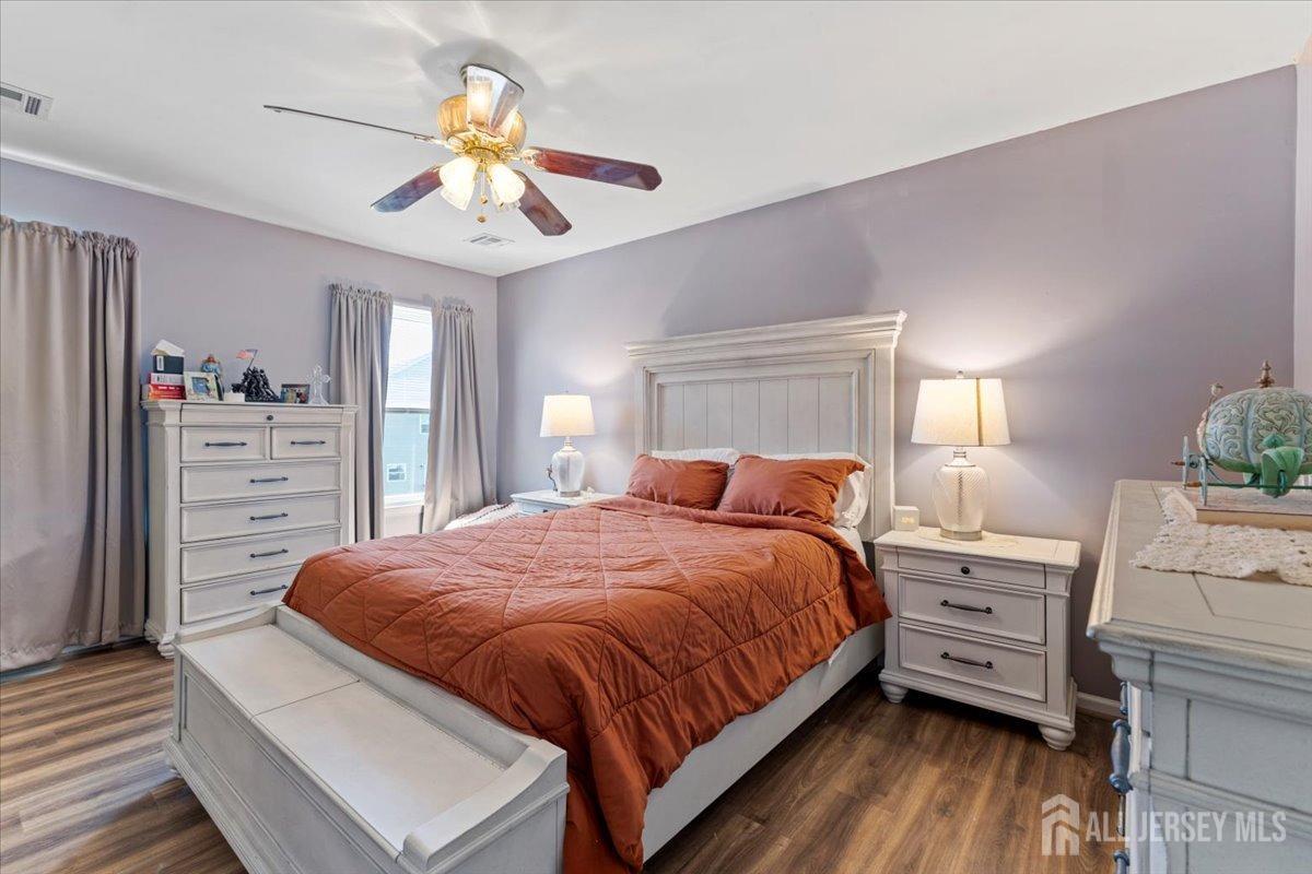 15 Sutton Place, Helmetta, New Jersey image 20
