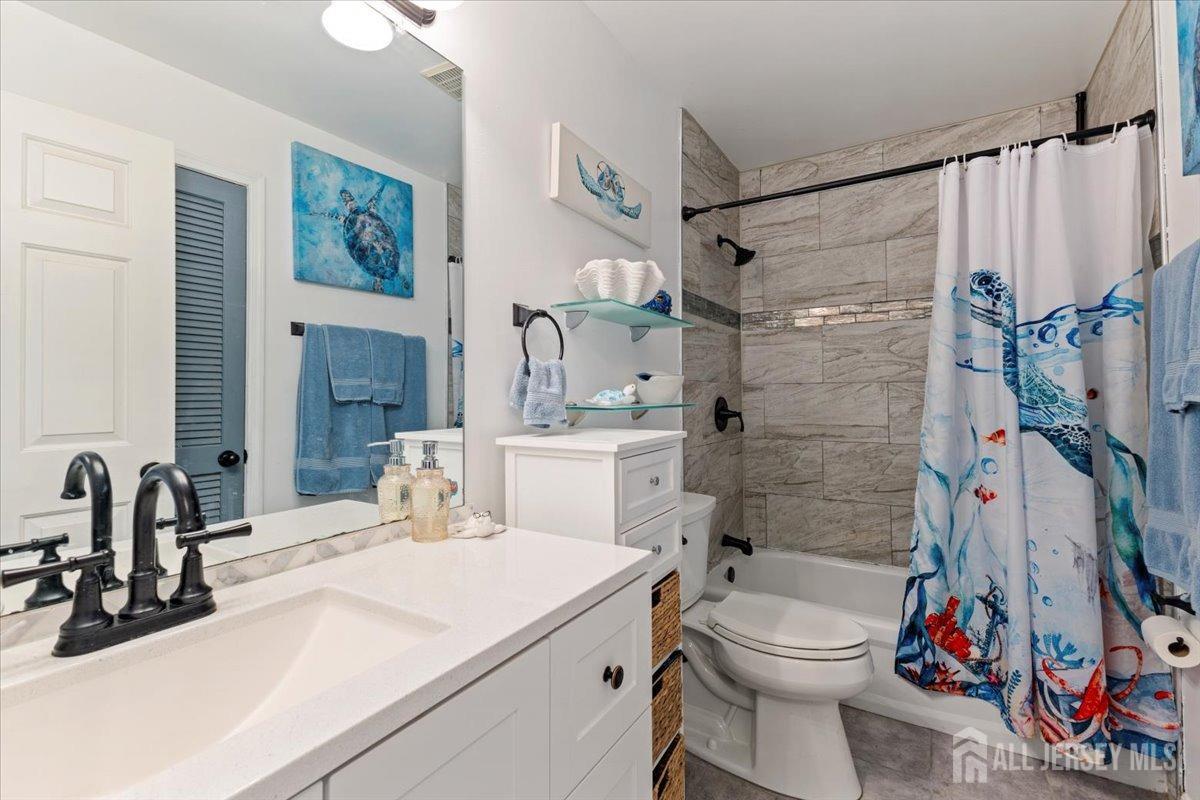15 Sutton Place, Helmetta, New Jersey image 17