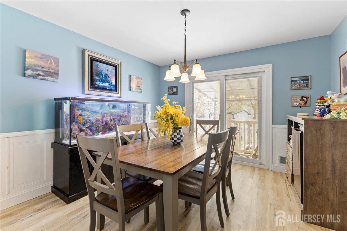 15 Sutton Place, Helmetta, New Jersey image 13