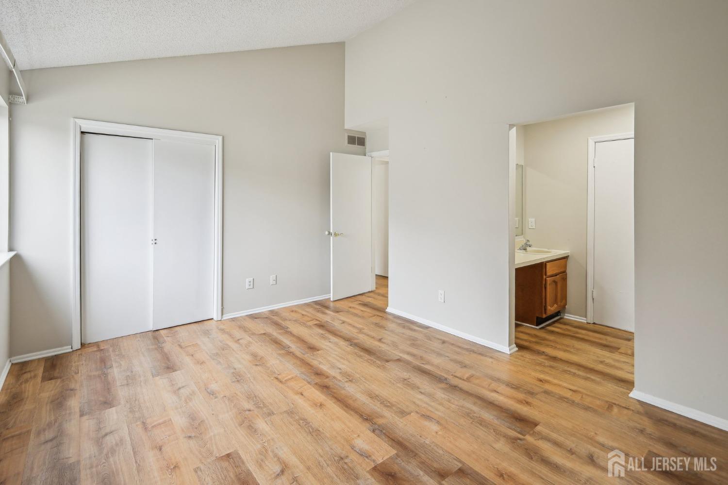 153 Dawn Court, Old Bridge, New Jersey image 20