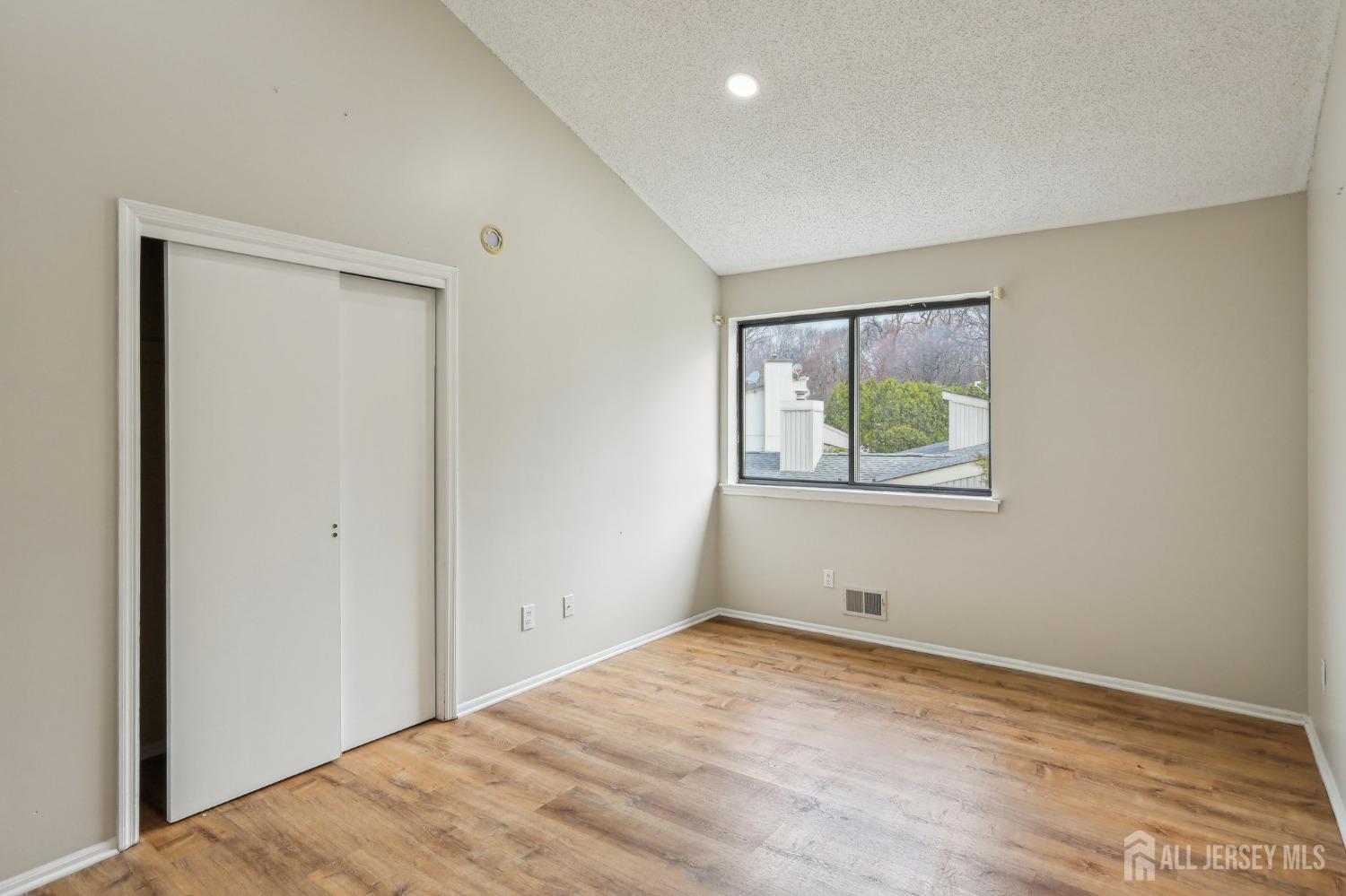 153 Dawn Court, Old Bridge, New Jersey image 23