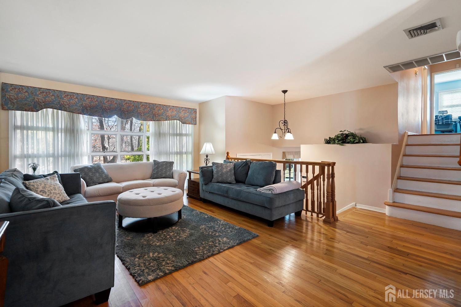 108 Colonia Road, Colonia, New Jersey image 10