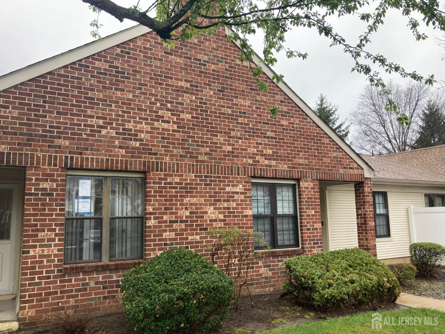 191 Wycoff Way, East Brunswick, New Jersey image 18