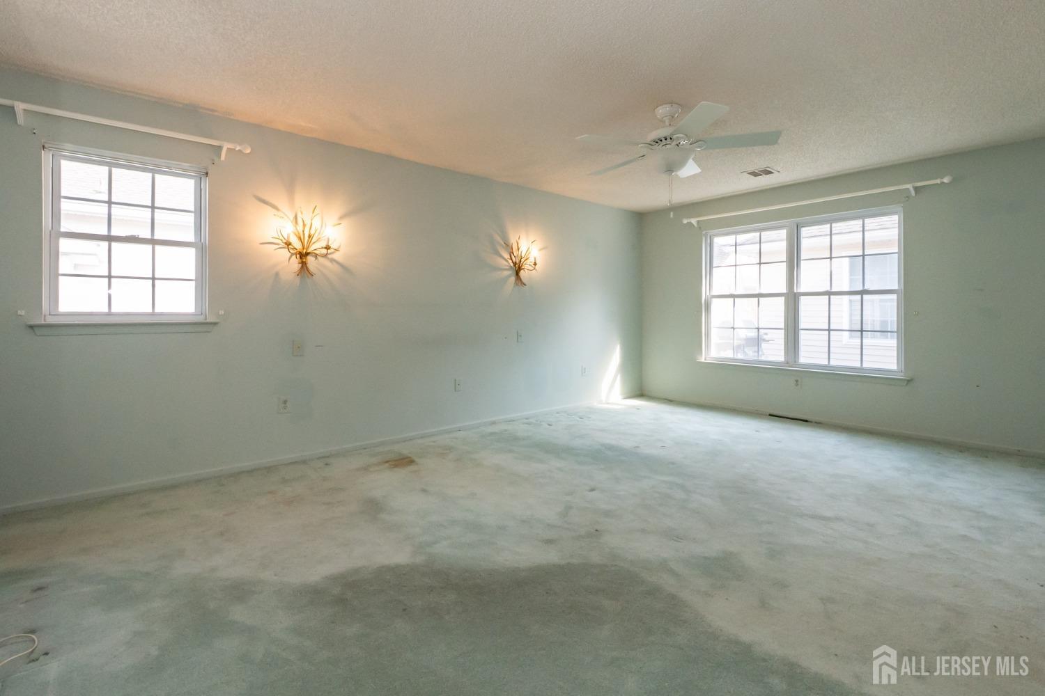 218 N Pondview Boulevard, Monroe Township, New Jersey image 29