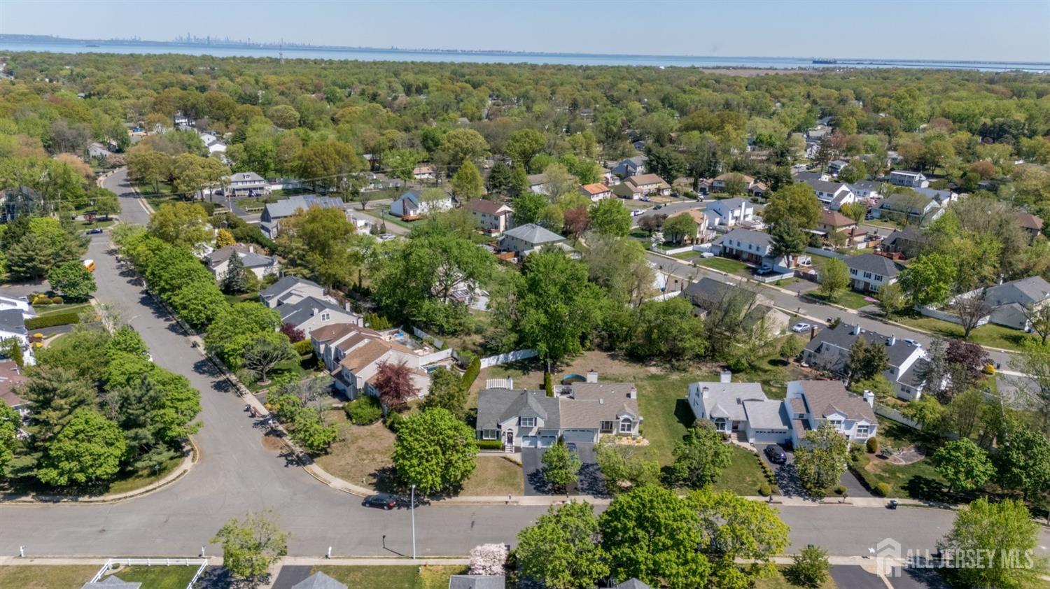 18 Hunters Pointe Rd, Middletown, New Jersey image 38