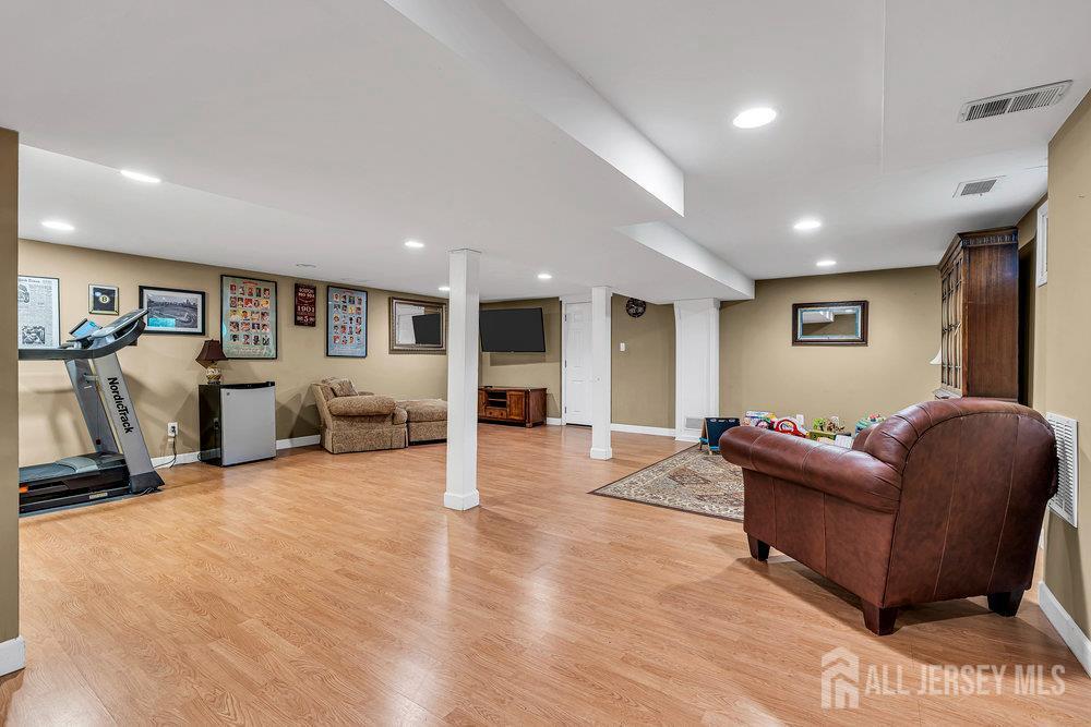 166 S Lake Drive, Red Bank, New Jersey image 23