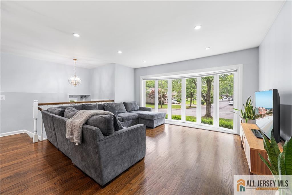 52 Ravine Drive, Colonia, New Jersey image 14