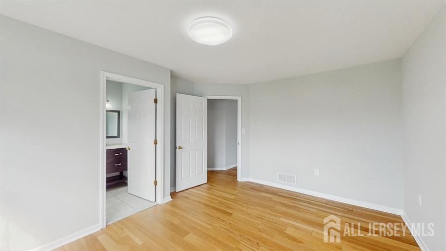 46 Carriage Drive, Piscataway, New Jersey image 15