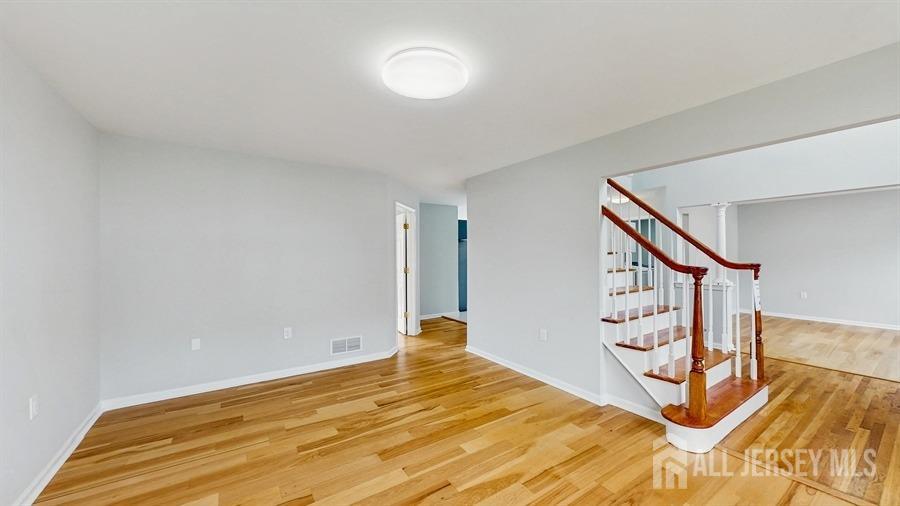 46 Carriage Drive, Piscataway, New Jersey image 6