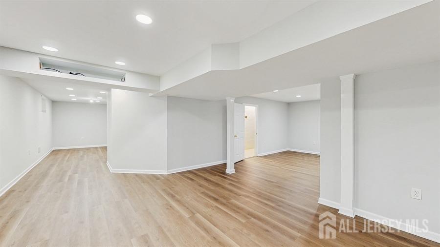 46 Carriage Drive, Piscataway, New Jersey image 39
