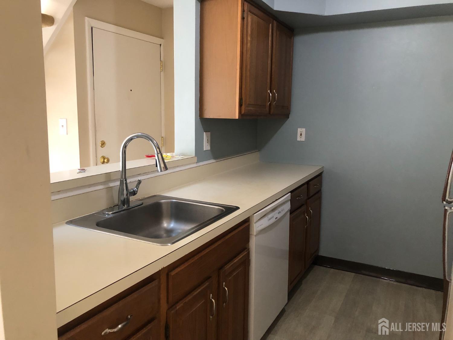 Plainsboro, New Jersey 08534, United States, 2 Bedrooms Bedrooms, ,2 BathroomsBathrooms,Residential,Active,76605