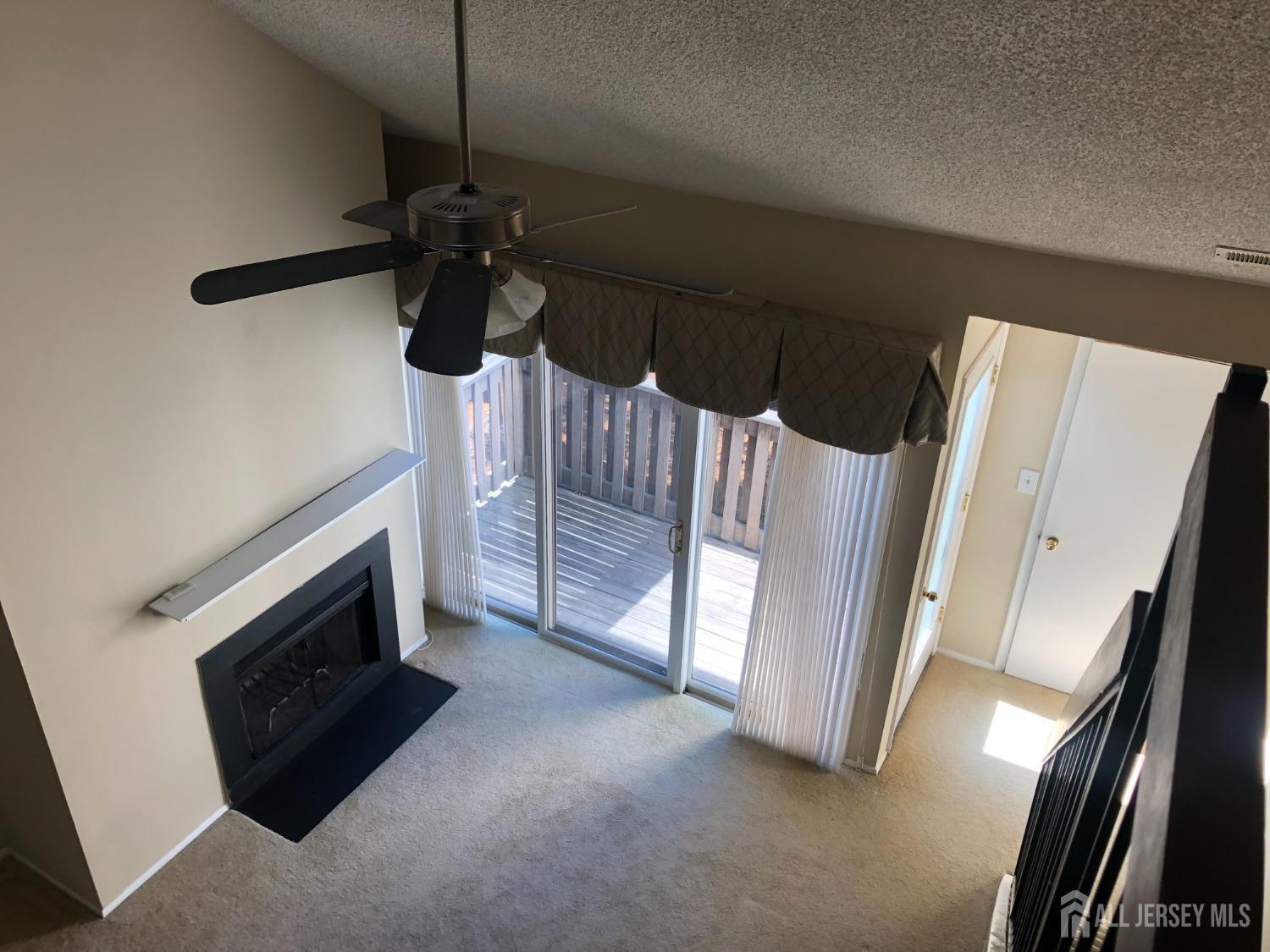 Plainsboro, New Jersey 08534, United States, 2 Bedrooms Bedrooms, ,2 BathroomsBathrooms,Residential,Active,76605