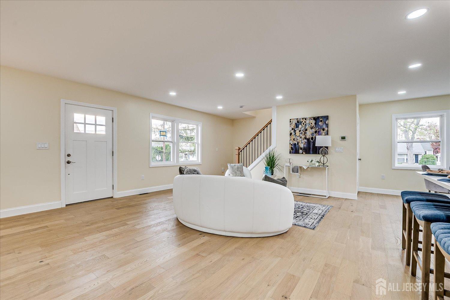 24 Savoy Street, Colonia, New Jersey image 12