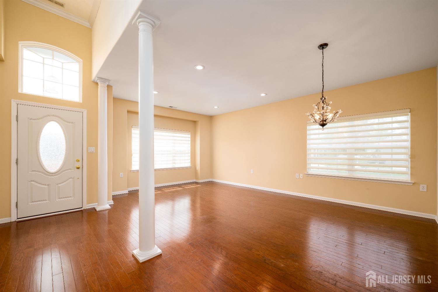236 Valencia Drive, Monroe Township, New Jersey image 15