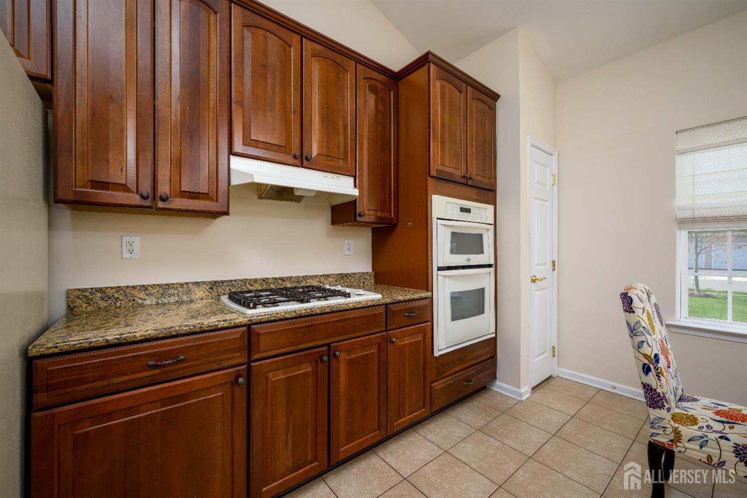 236 Valencia Drive, Monroe Township, New Jersey image 9