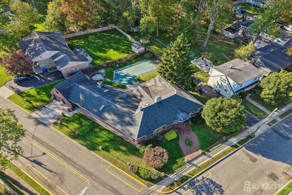 97 AMHERST AVE, COLONIA, NJ 07067 - Image 5ffadb0e97a2c262e6441a135c364656/344814712