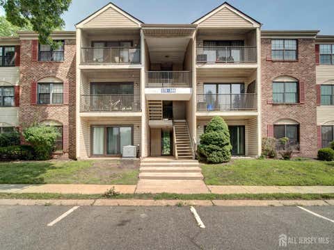 Condo For Sale - 380 Lancaster Court<br/> Piscataway, NJ 08854