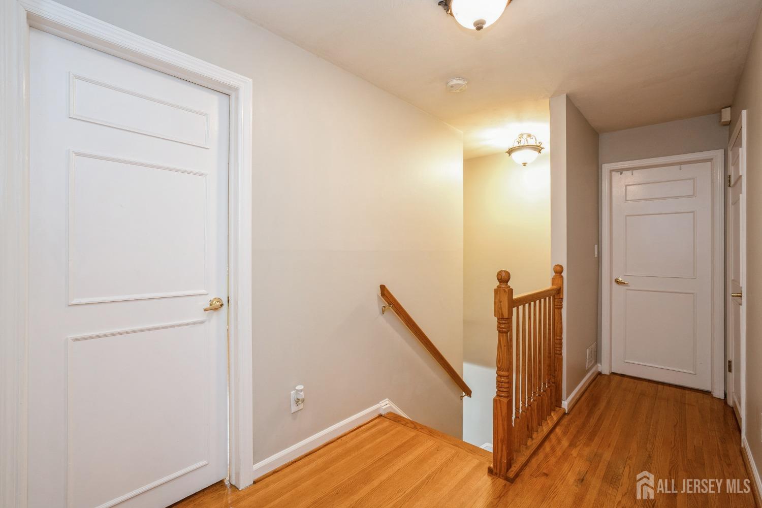 8 Appletree Lane, East Brunswick, New Jersey image 26