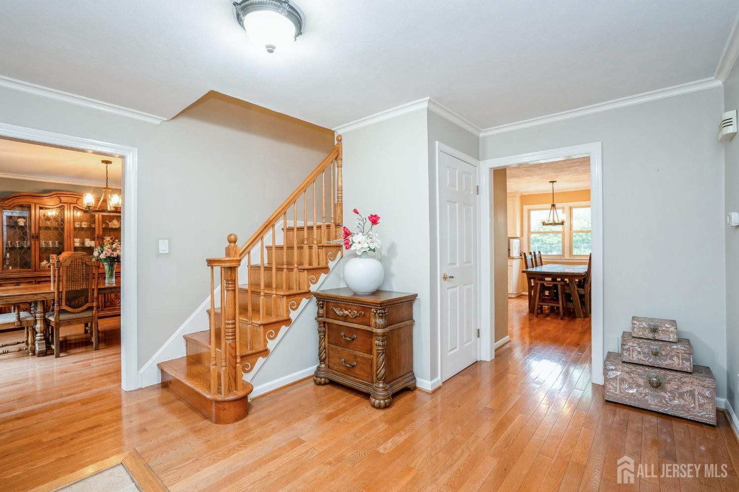 8 Appletree Lane, East Brunswick, New Jersey image 3