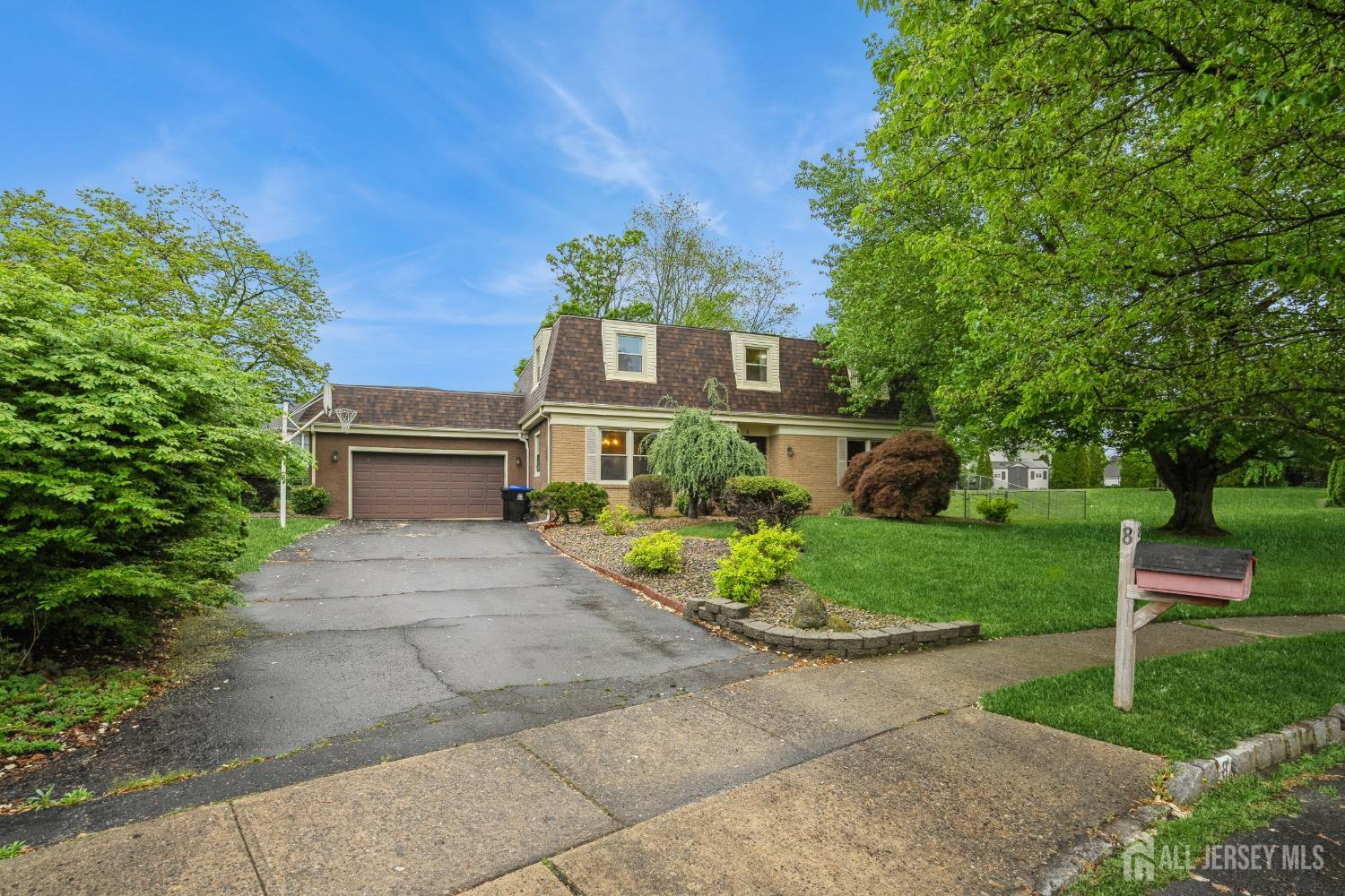 8 Appletree Lane, East Brunswick, New Jersey image 1