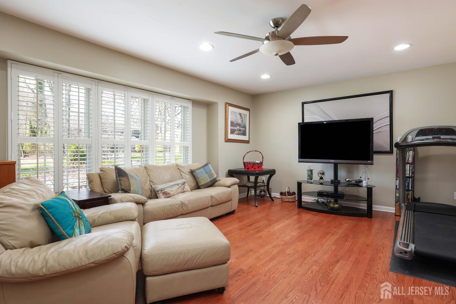 12 Glouceter Court, East Brunswick, New Jersey image 26