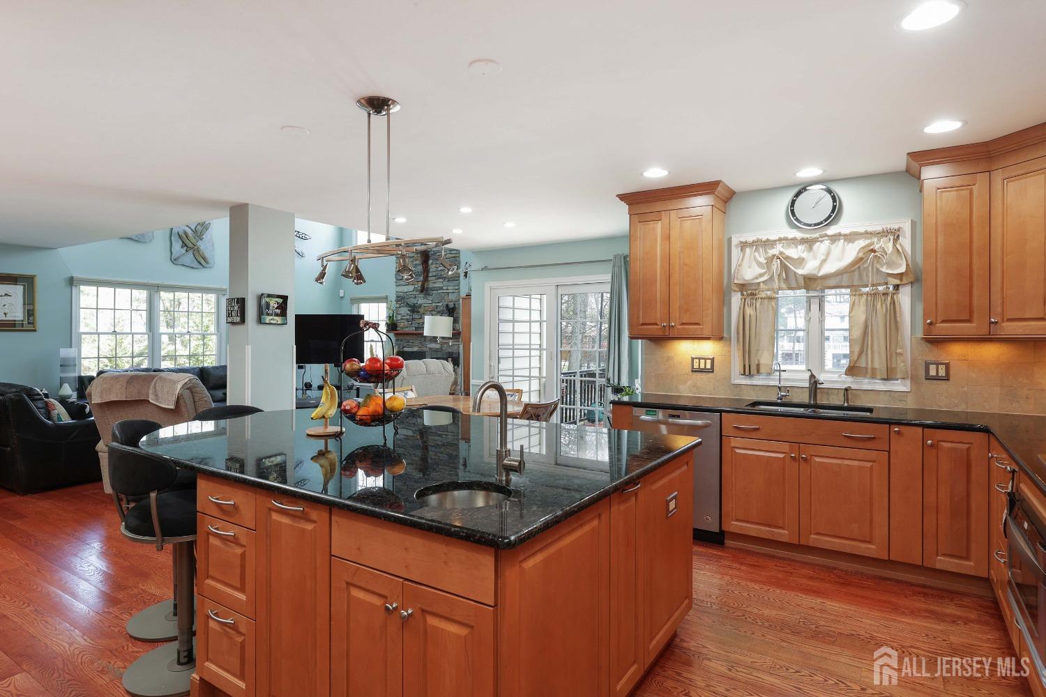 12 Glouceter Court, East Brunswick, New Jersey image 16