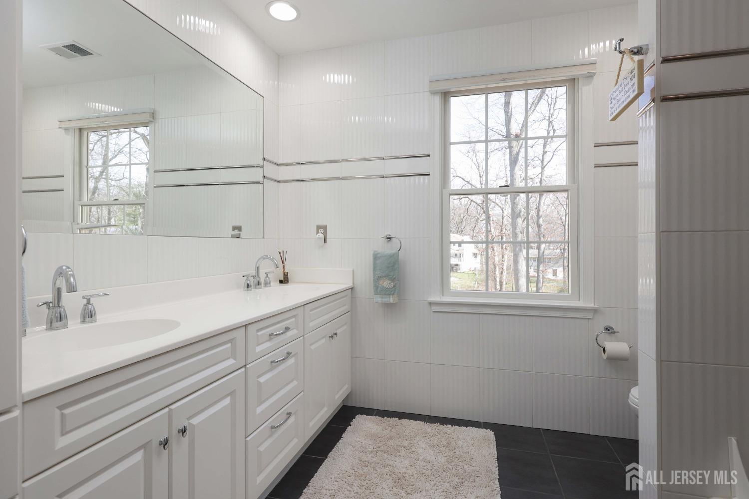 12 Glouceter Court, East Brunswick, New Jersey image 31