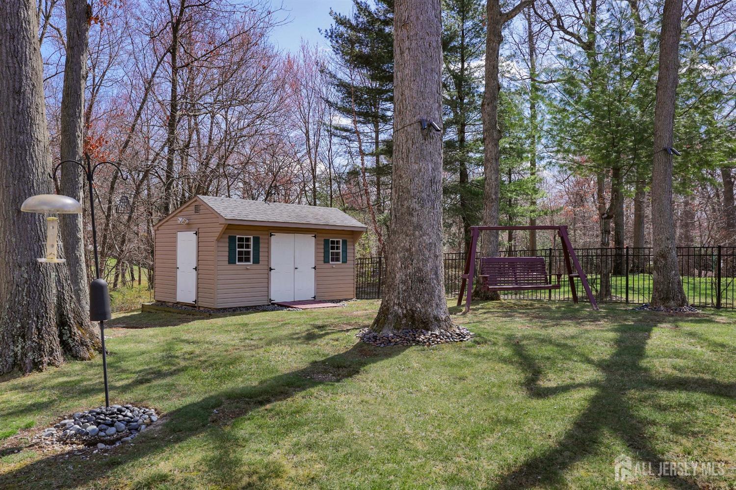 12 Glouceter Court, East Brunswick, New Jersey image 8
