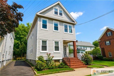 Multifamily For Sale - 105 Louis Street<br/> New Brunswick, NJ 08901